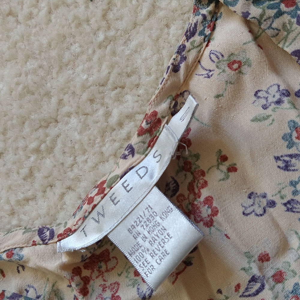 Cottage style maxi floral dress